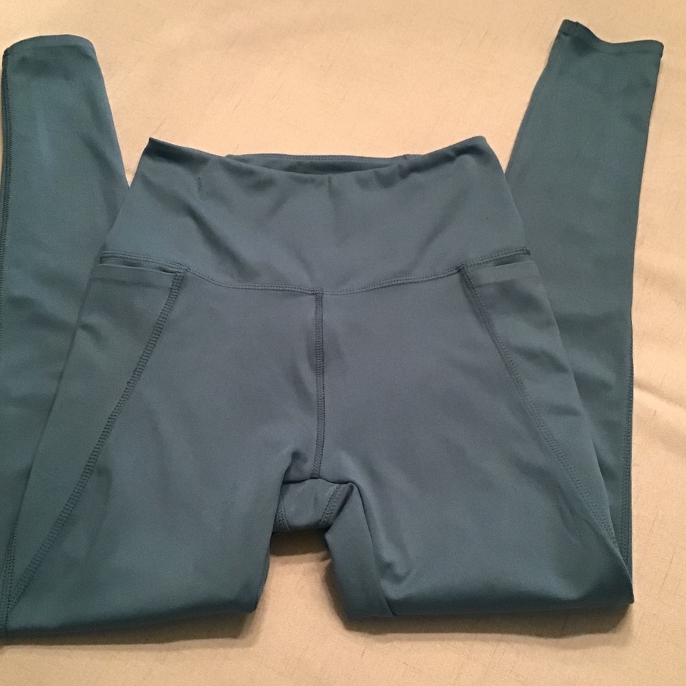 Danskin leggings